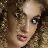 Alesya Selina Alaston
