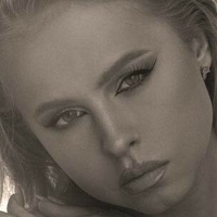 Alexandra Postnikova Alaston