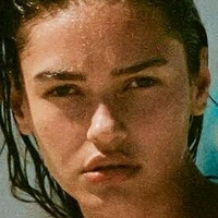 Anna Kryuchkova Alaston