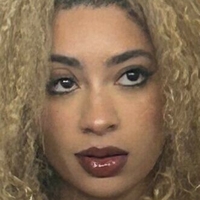 ariannasboringlife Alaston