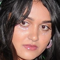 Ariela Barer Alaston