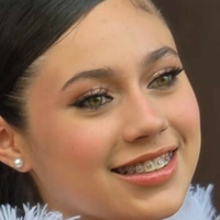 dafnealvaradooficial Alaston