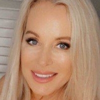 Ellehotmom Alaston