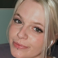 emily.schwarz Alaston