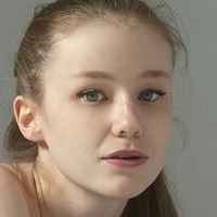 Extr Emily Alaston