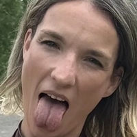 Feuchte Sandra Alaston