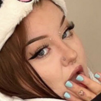 HollyPheobe Alaston
