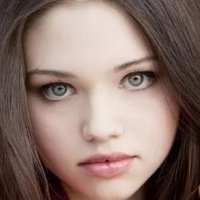 India Eisley Alaston