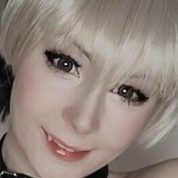 Kisakuma Kisa Alaston