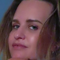 leahlucciano Alaston