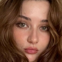 Michele Alves Alaston