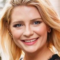 Mischa Barton Alaston