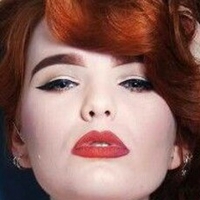 MissDeadlyRed Alaston