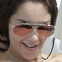 Nabilla Benatia Alaston