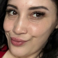 noelleeaston Alaston