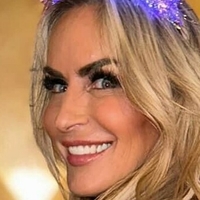 Samantha XO Swinger DJ Alaston