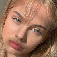 Sara Crumbleleg Alaston