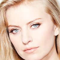 Sarah Minnich Alaston