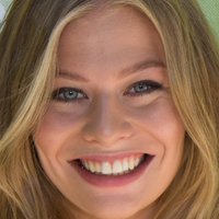 Zoe Straub Alaston