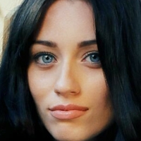 Zsanett Tormay Alaston